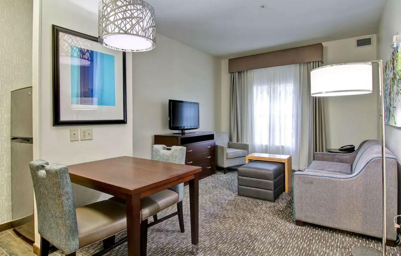 Homewood Suites By Hilton Newark-Cranford Exterior foto